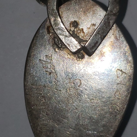 Old Pawn Turquoise pendant - Picture 2 of 3